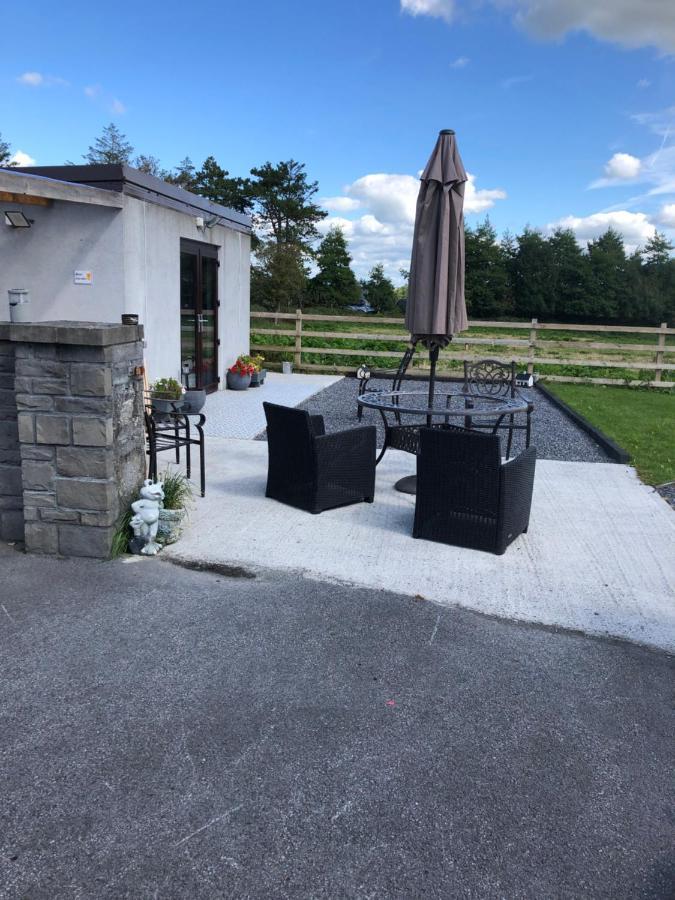 Yenooc House Apartamento Galway Exterior foto