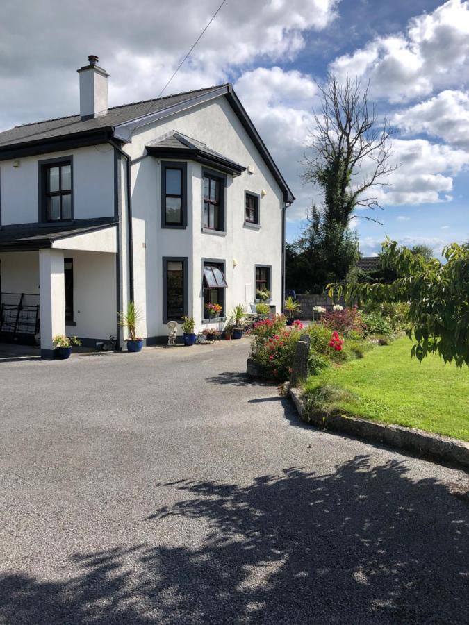 Yenooc House Apartamento Galway Exterior foto