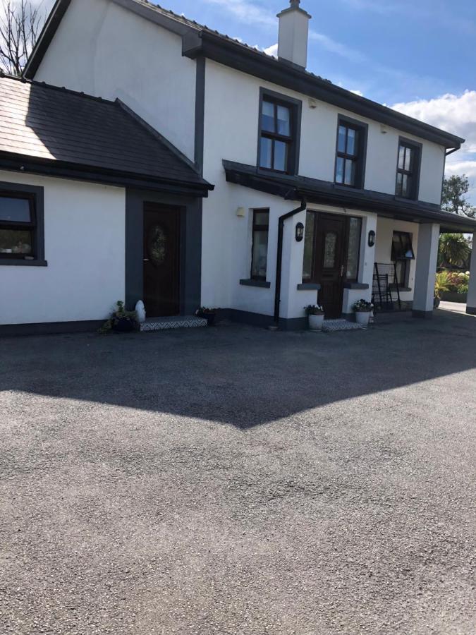 Yenooc House Apartamento Galway Exterior foto
